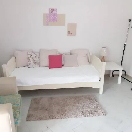 Apartment σερρών κέντρο: στην κωνσταντίνου σταμούλη *
